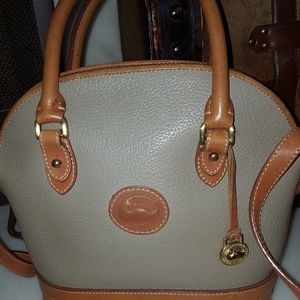 Vintage Dooney and Bourke zip satchel